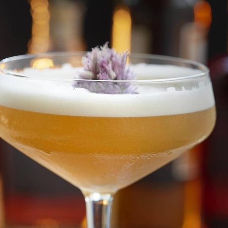 Renaissance Sao Paulo Hotel Eksteriør bilde A Clover Club cocktail