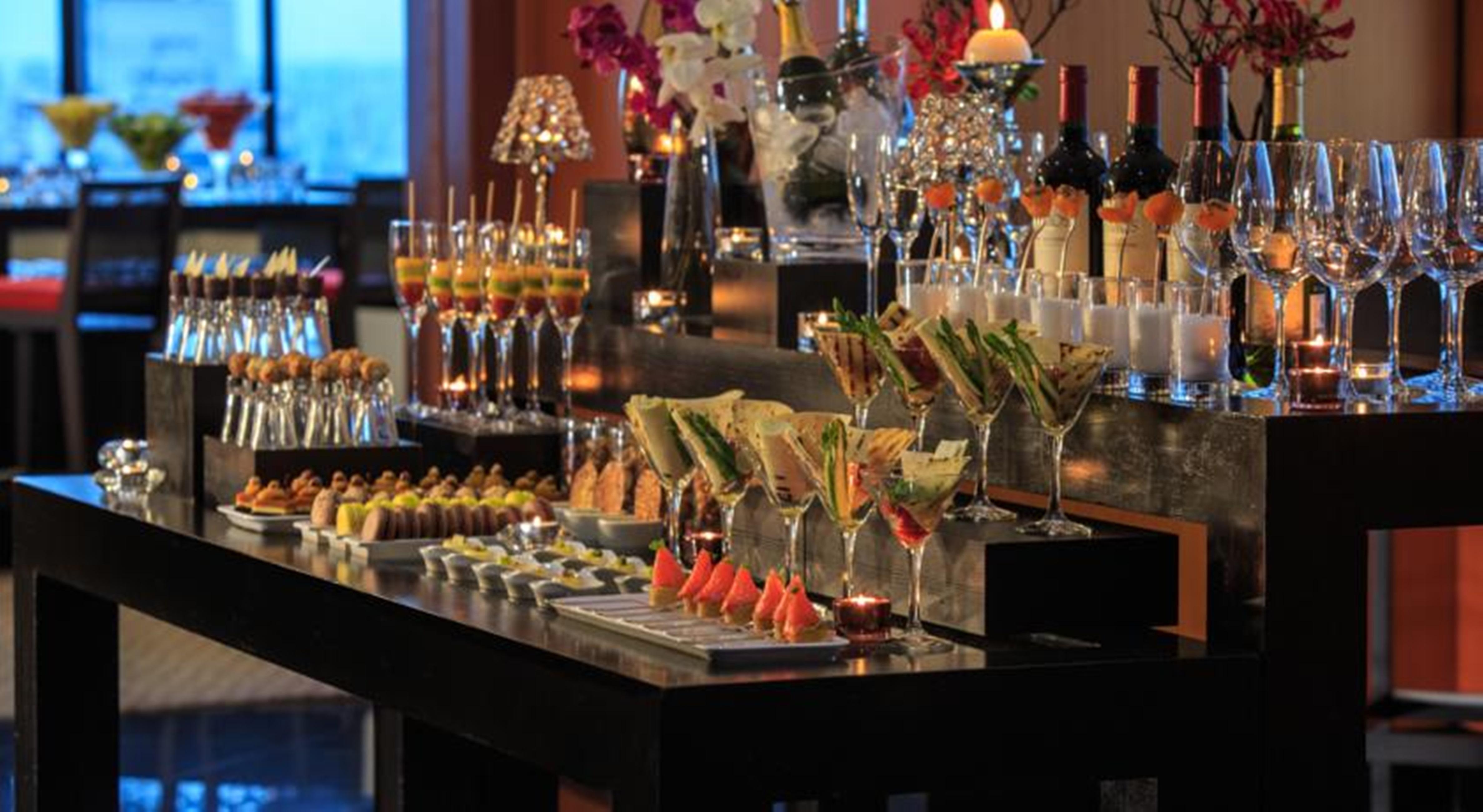 Renaissance Sao Paulo Hotel Eksteriør bilde A cocktail buffet