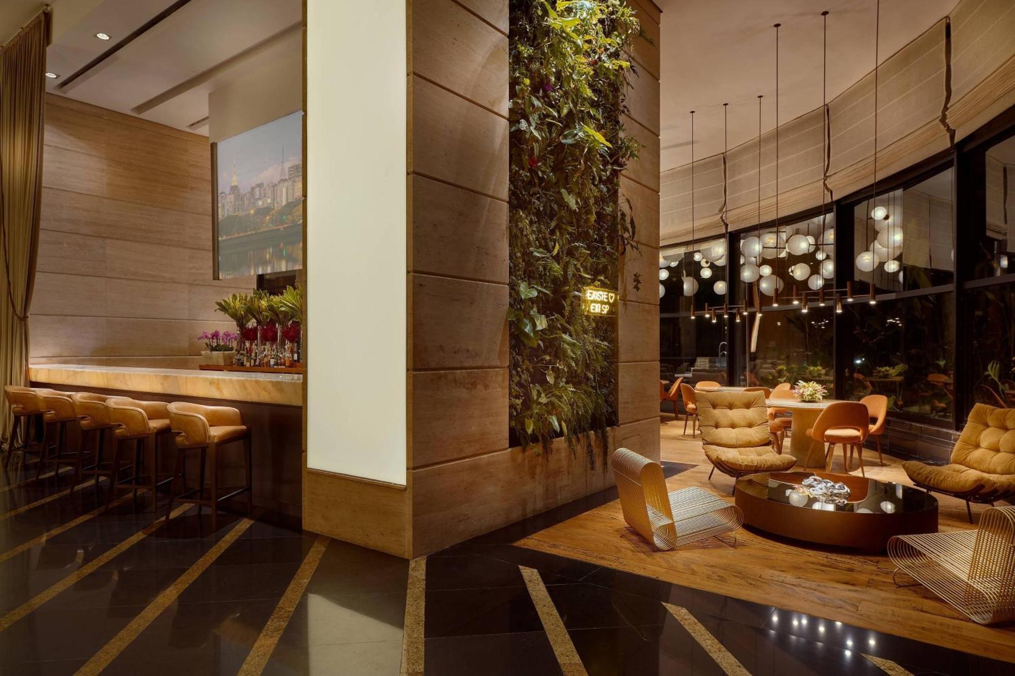 Renaissance Sao Paulo Hotel Eksteriør bilde The lounge at the airport