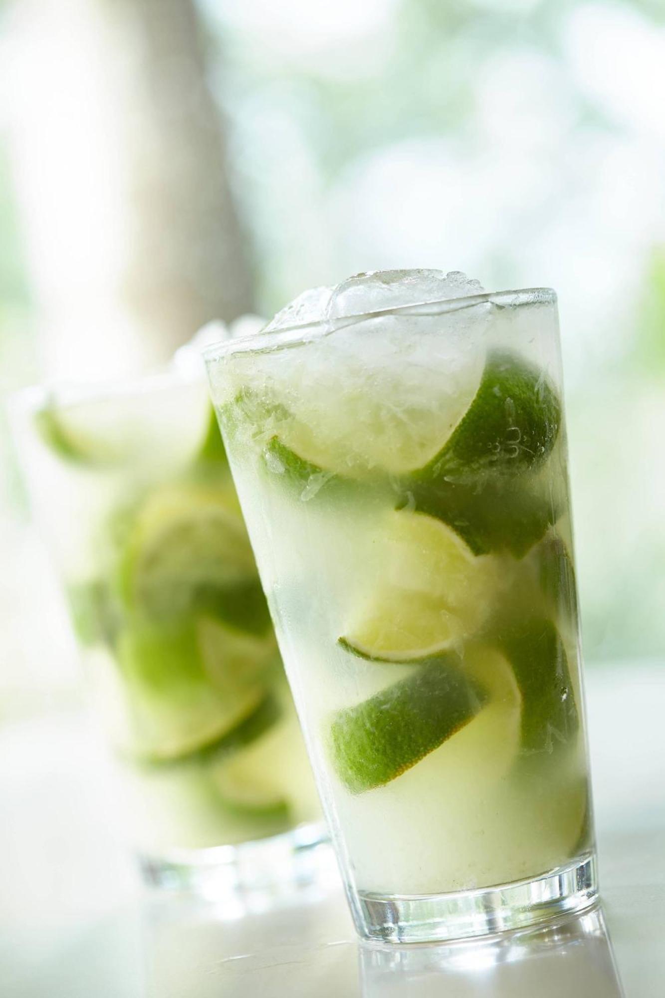 Renaissance Sao Paulo Hotel Eksteriør bilde A caipirinha