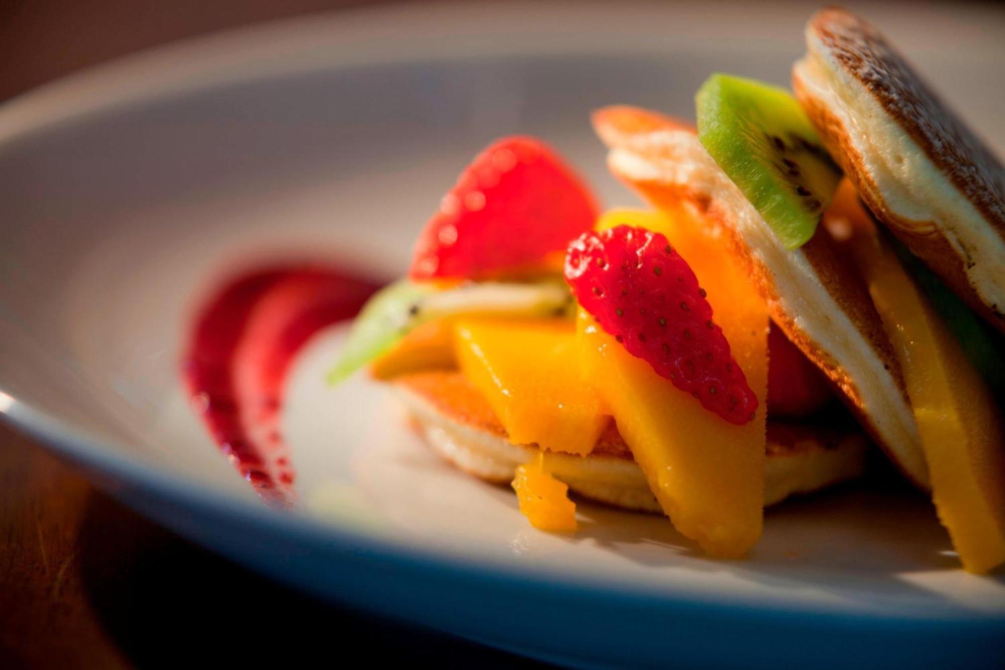 Renaissance Sao Paulo Hotel Eksteriør bilde Fruit salad