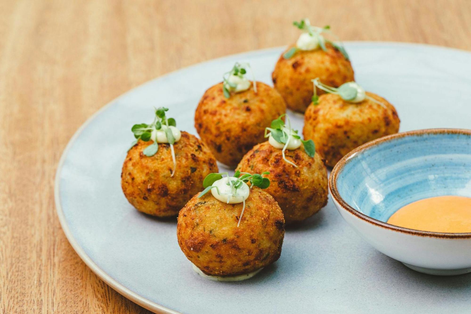Renaissance Sao Paulo Hotel Eksteriør bilde Crab cakes